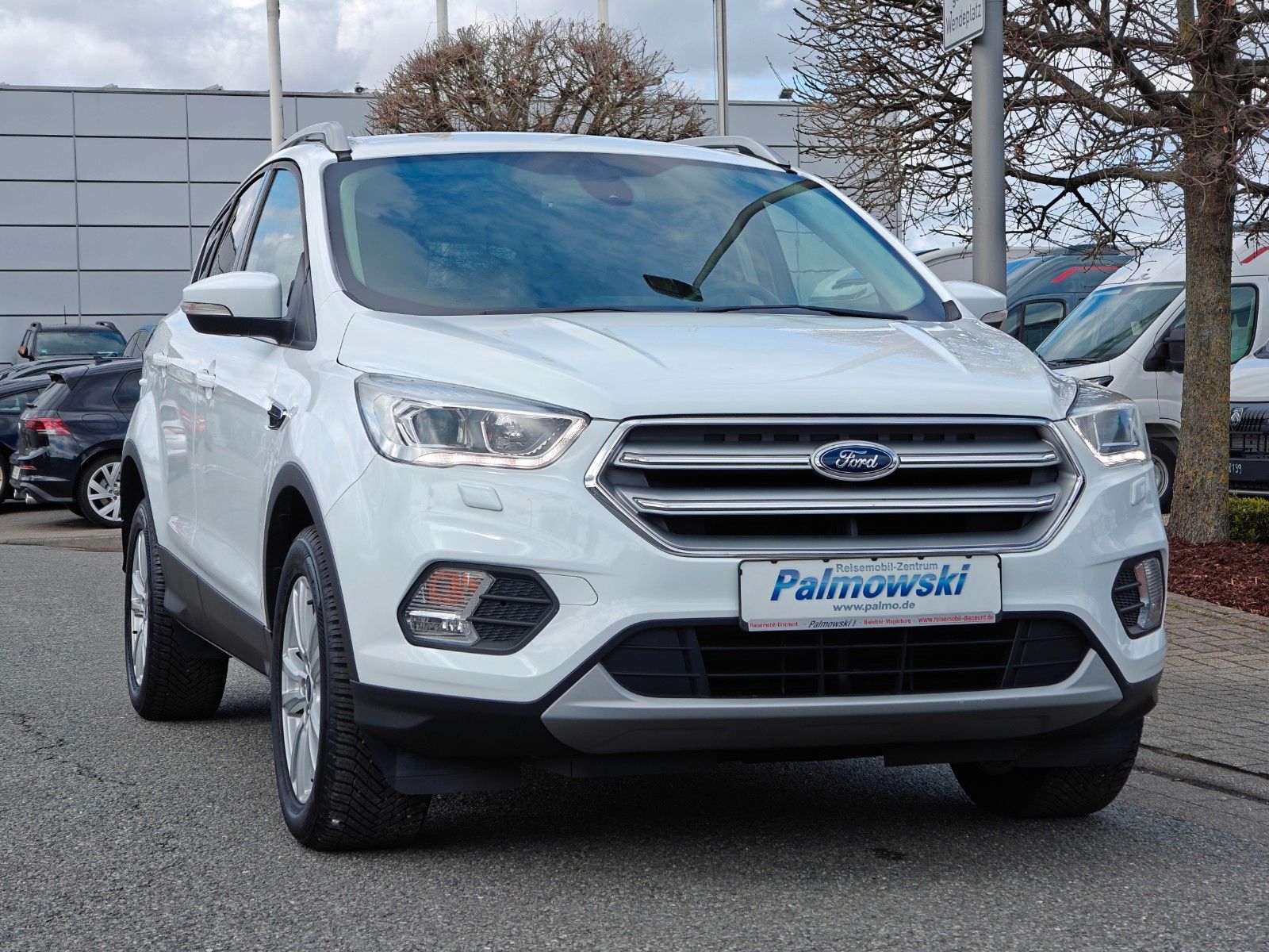 Fahrzeugabbildung Ford Kuga Cool & Connect - SHZ, LHZ, Navi, PDC, 4S -