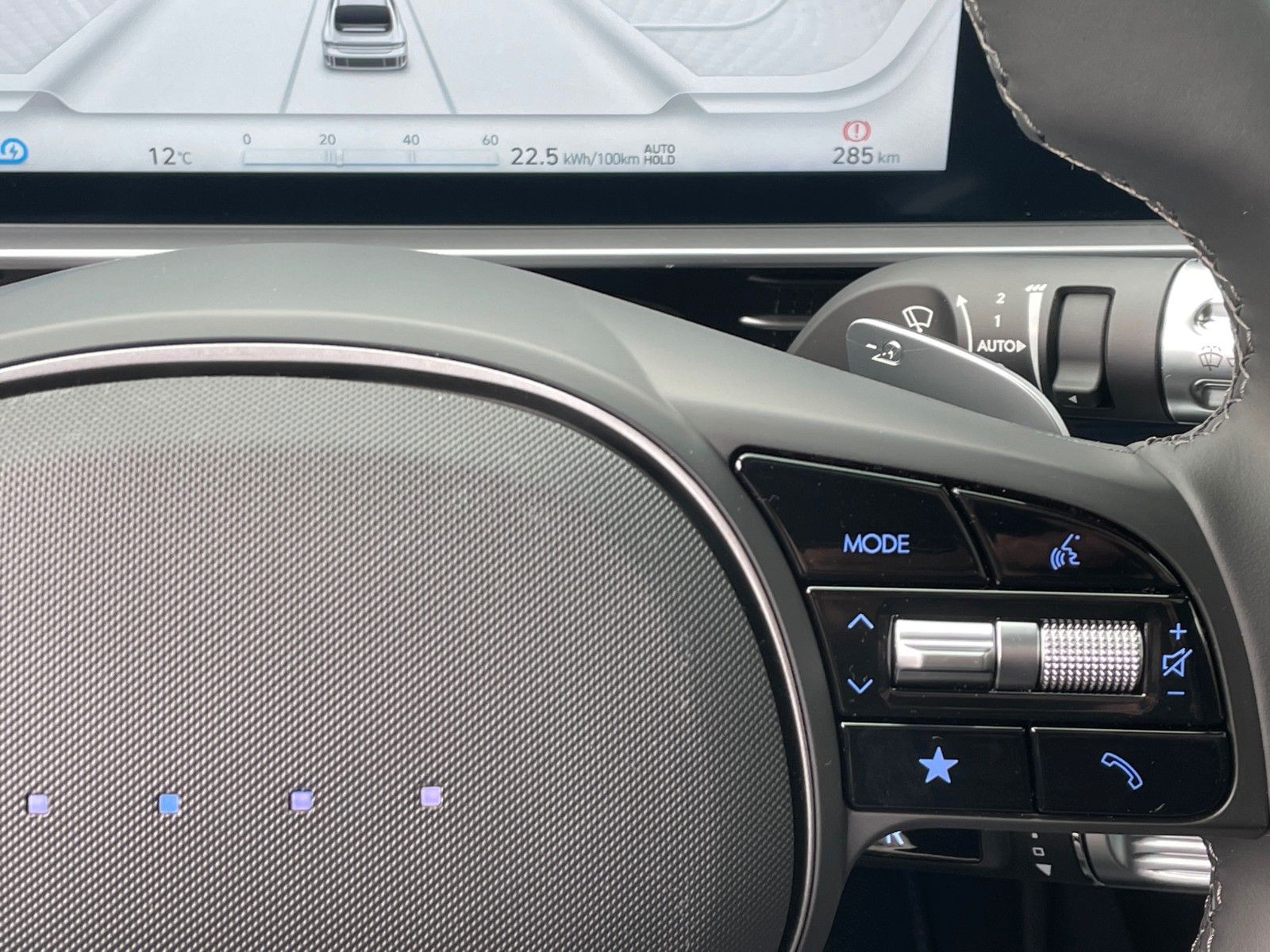 Fahrzeugabbildung Hyundai IONIQ 6 UNIQ 239kW *RW583KM*MatrixLED*HeUp*360°