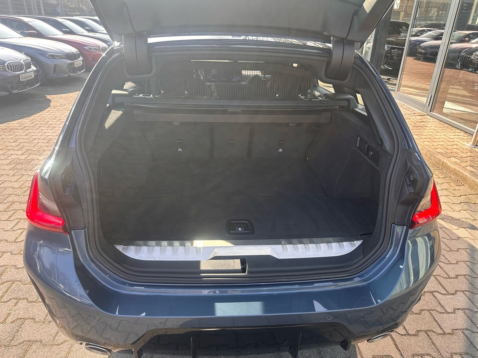 BMW 330 - Bild 29