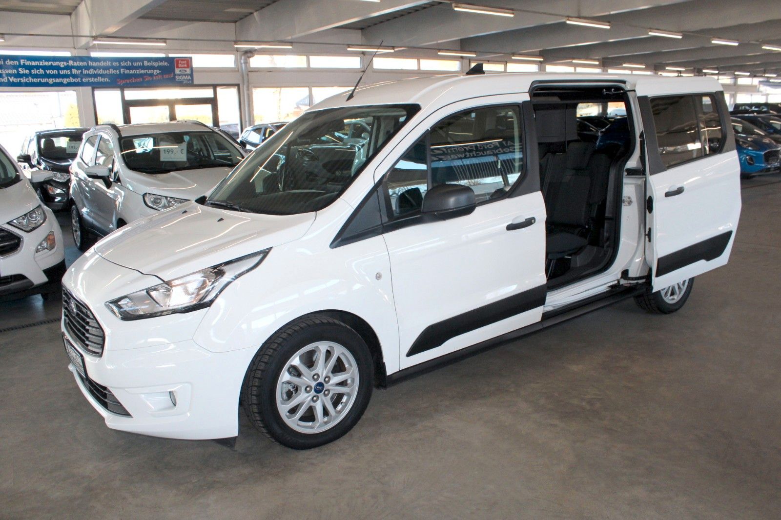 Fahrzeugabbildung Ford Grand Tourneo Connect Aut. NAVI STDHZ CAM AHK