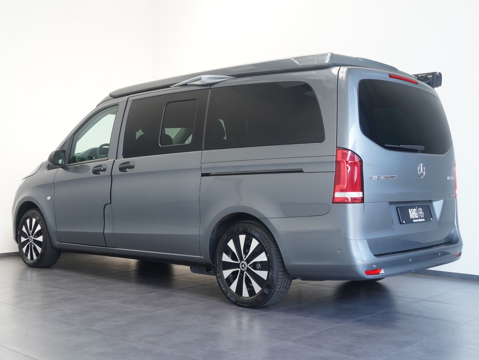 Fahrzeugabbildung Mercedes-Benz Vito Tourer 119 CDI Pro 4x4 lang PÖSSL/KÜCHE