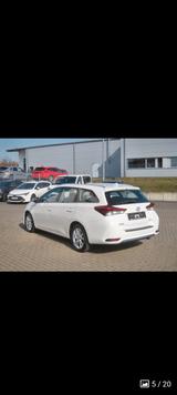 Toyota Auris Touring Sports 1,2-l-T Comfort M S/S C... - Toyota Auris in Düsseldorf