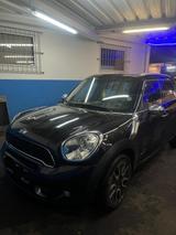 MINI Cooper S Countryman  184 PS  Sportlich - MINI Cooper S: Von Privat, Countryman