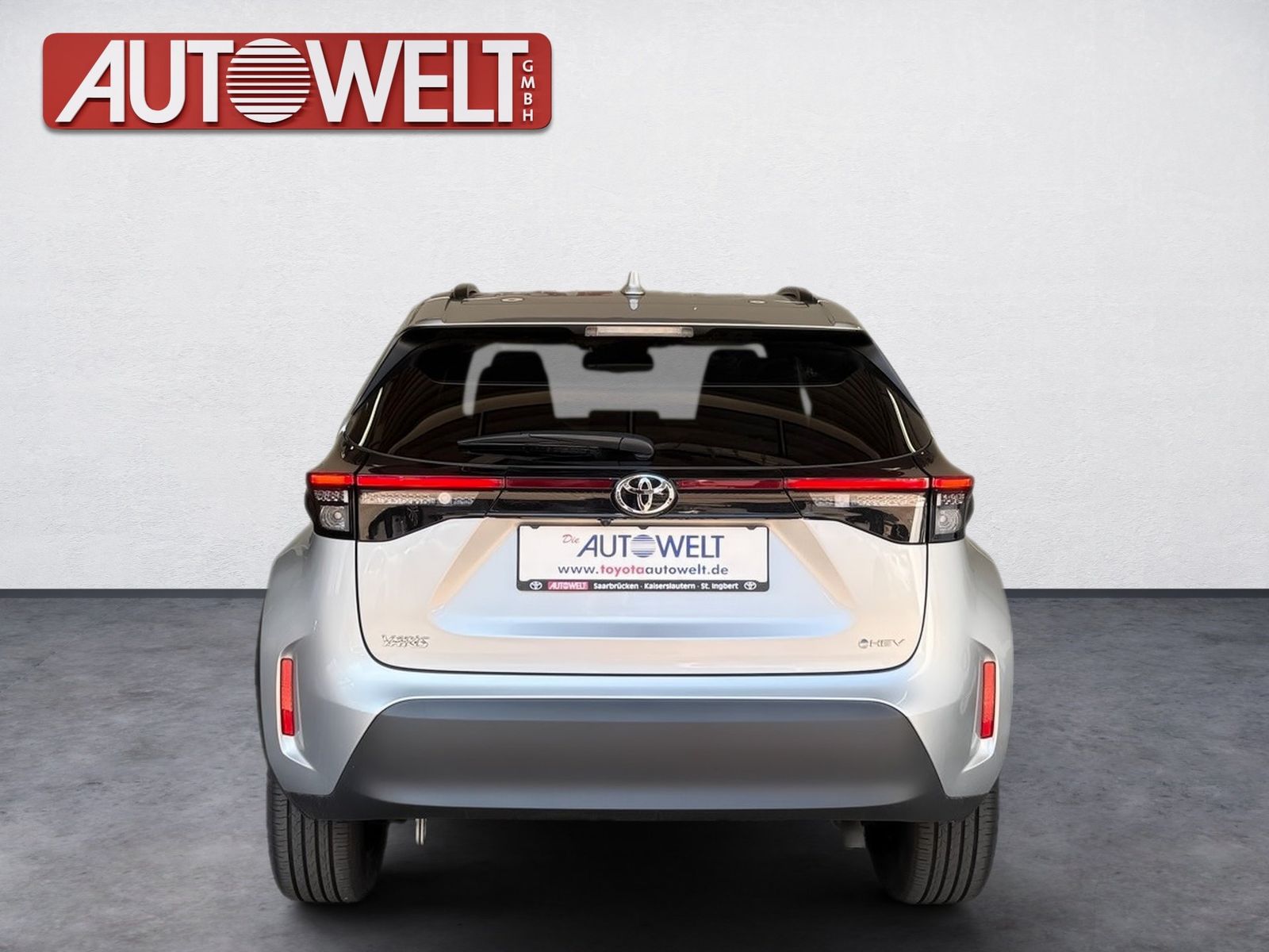 Fahrzeugabbildung Toyota Yaris Cross 1.5 Hybrid Teamplayer KlimaA,LED,SHZ