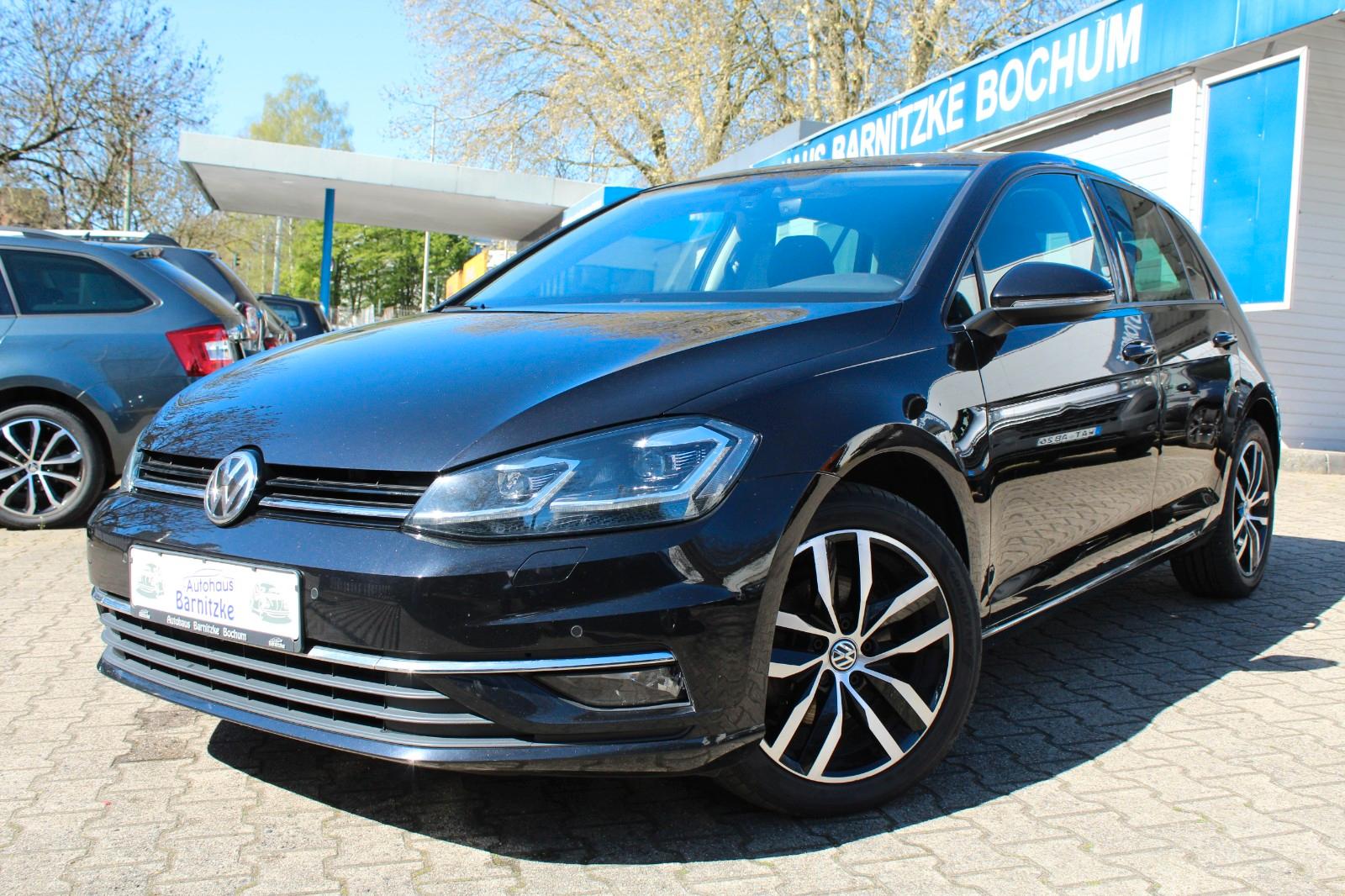 Volkswagen Golf VII Lim. Comfortline * LED * Kamera * Navi