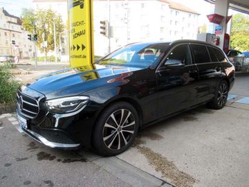 Mercedes E 300 - 2