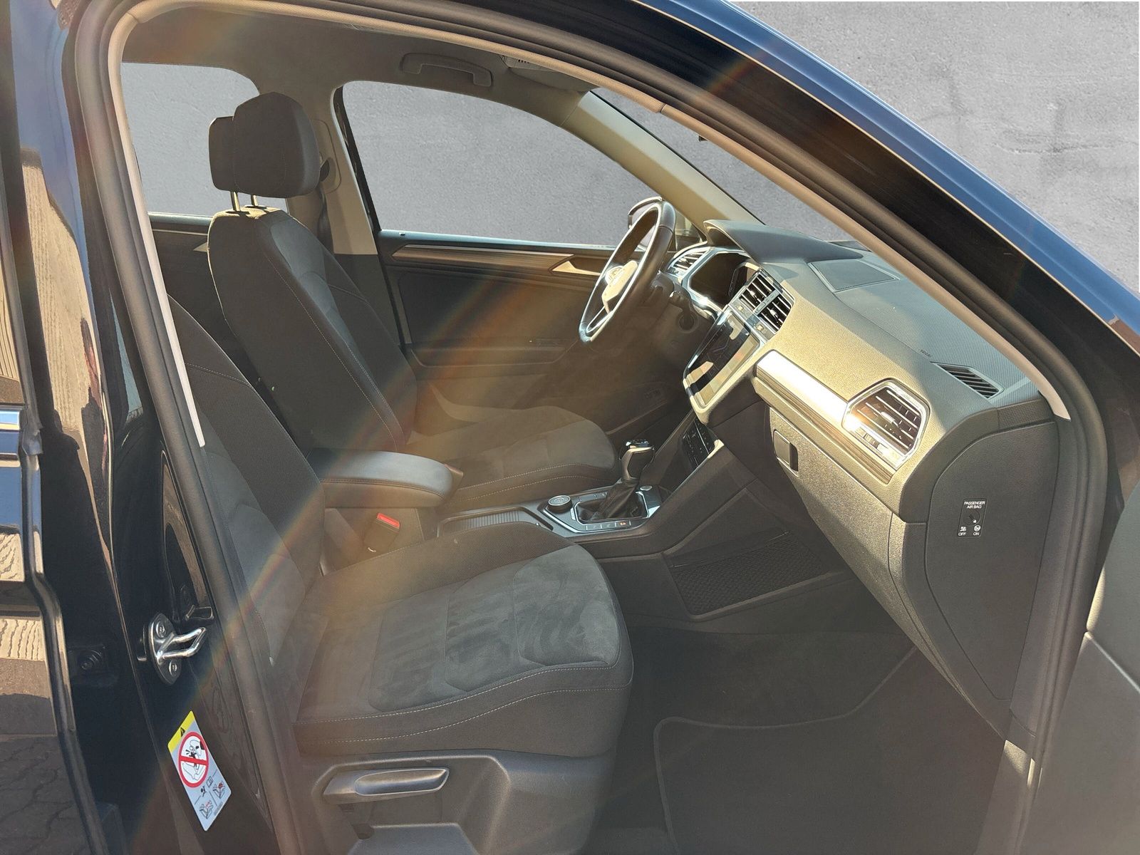 Fahrzeugabbildung Volkswagen Tiguan Allspace 2.0 TDI 4Motion Kamera Harman&Ka