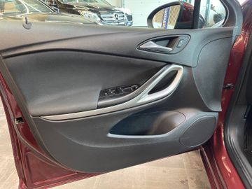Opel Astra K Sports Tourer Turbo *NAVI*SZHZ*TEMPOMAT*