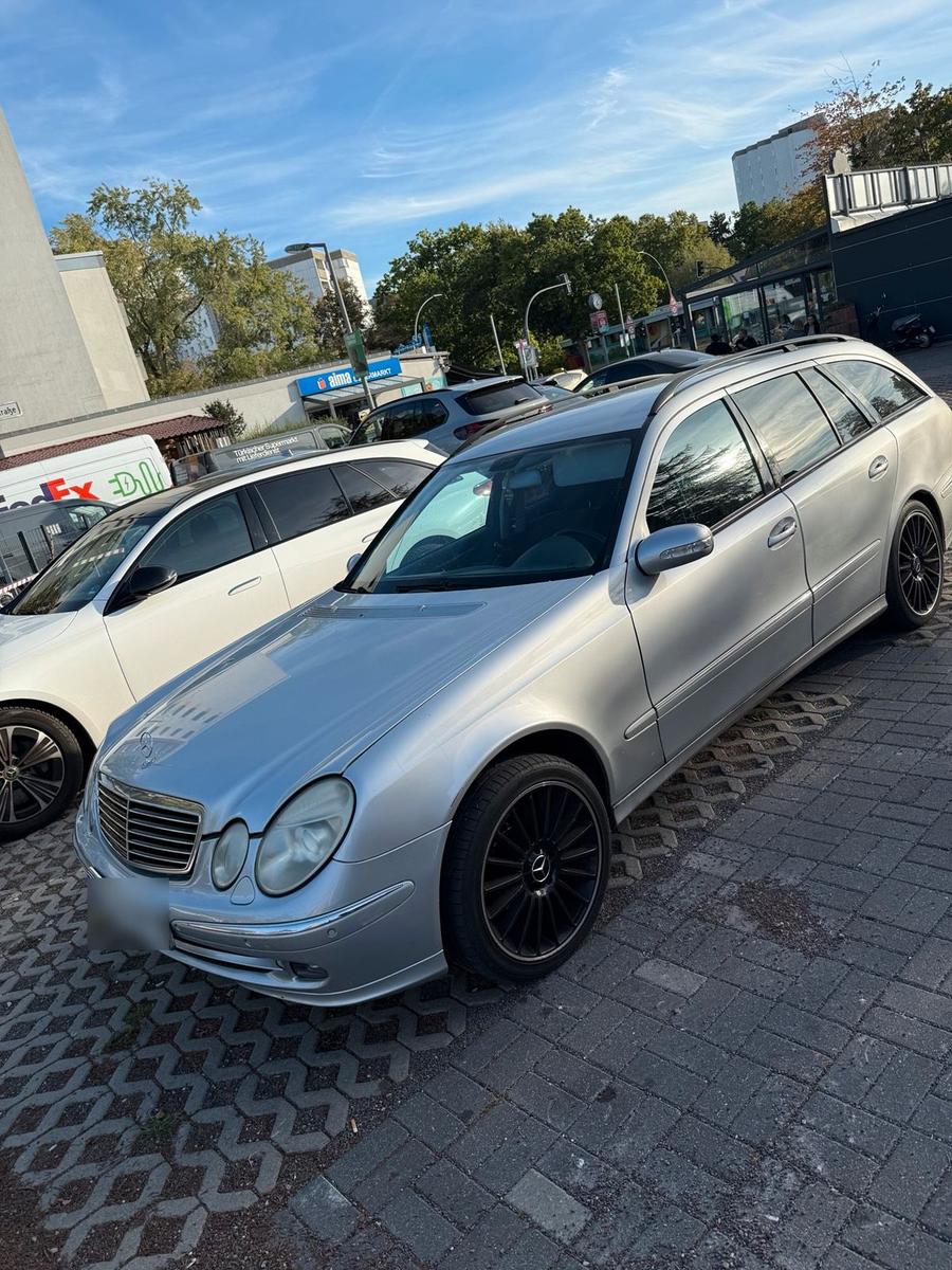 Mercedes-Benz E 280