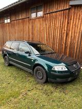 Volkswagen VW Passat 3BG Variant Schalter Benzin - Volkswagen Passat aus 2001: Kombi