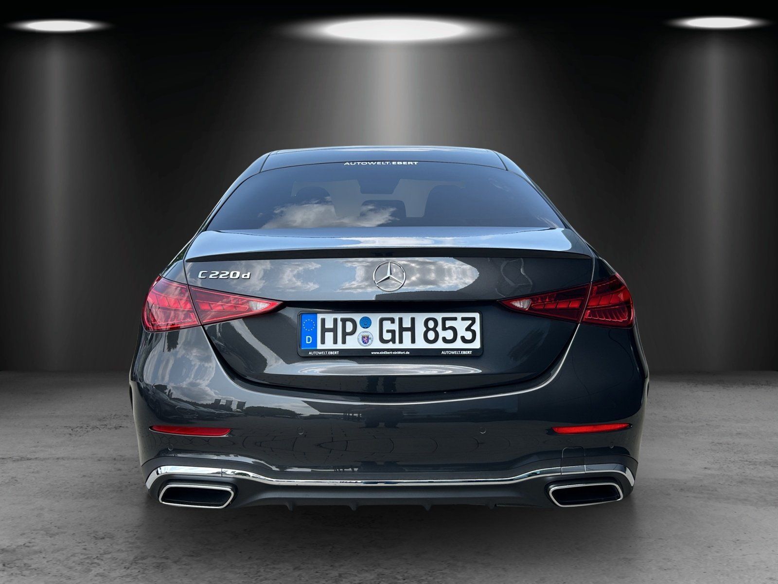Fahrzeugabbildung Mercedes-Benz C 220 d AMG KeyGo DISTR Memory PANO DigLight 360