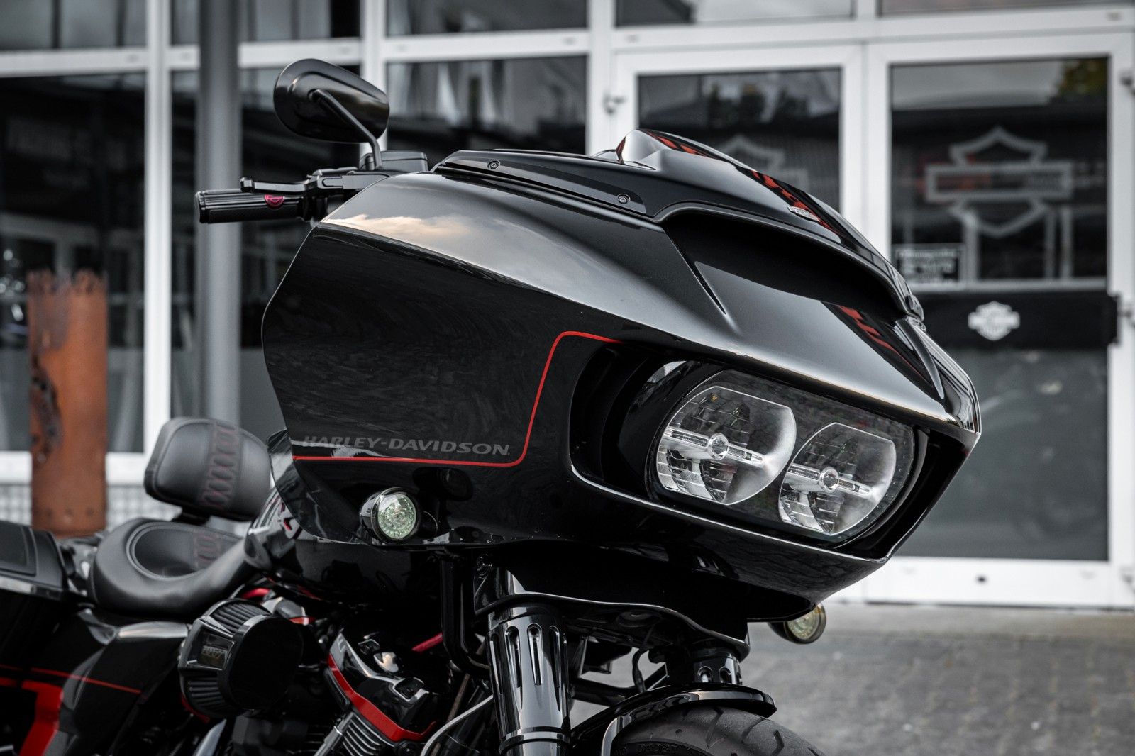 Fahrzeugabbildung Harley-Davidson CVO ROAD GLIDE 117 FLTRXSE - Kesstech -