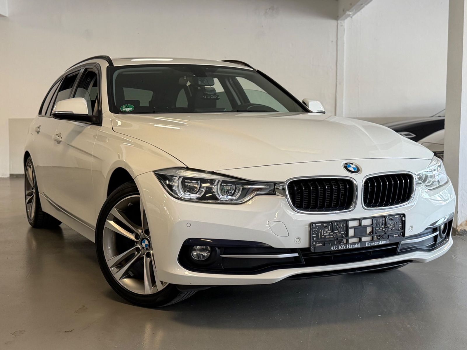 BMW BMW 318 d Sport Line Aut. PANO/HIFI/LED/MULTI