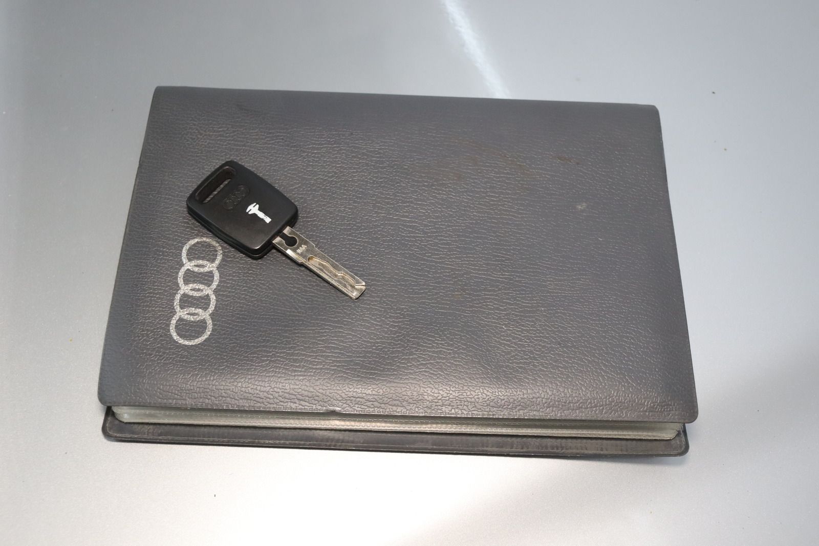 Fahrzeugabbildung Audi A4 1.8 Avant 5V * Klimaautomatik