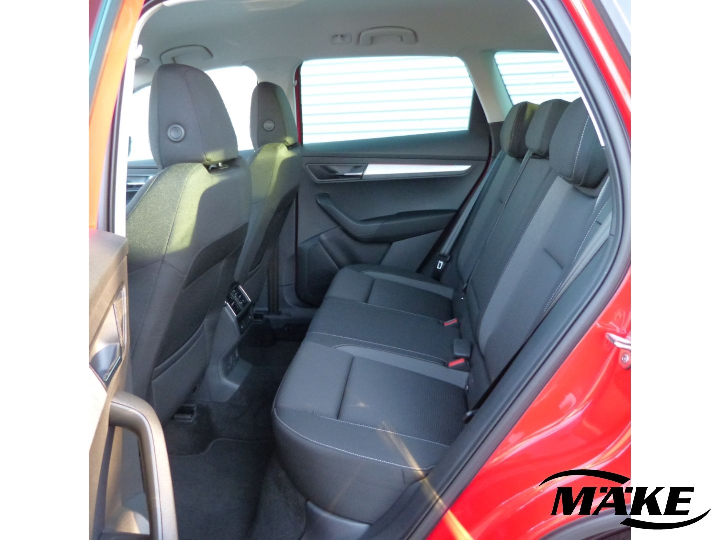 Karoq 2.0 TDI DSG, 4x4, LED, AHK, ACC, Standheiz