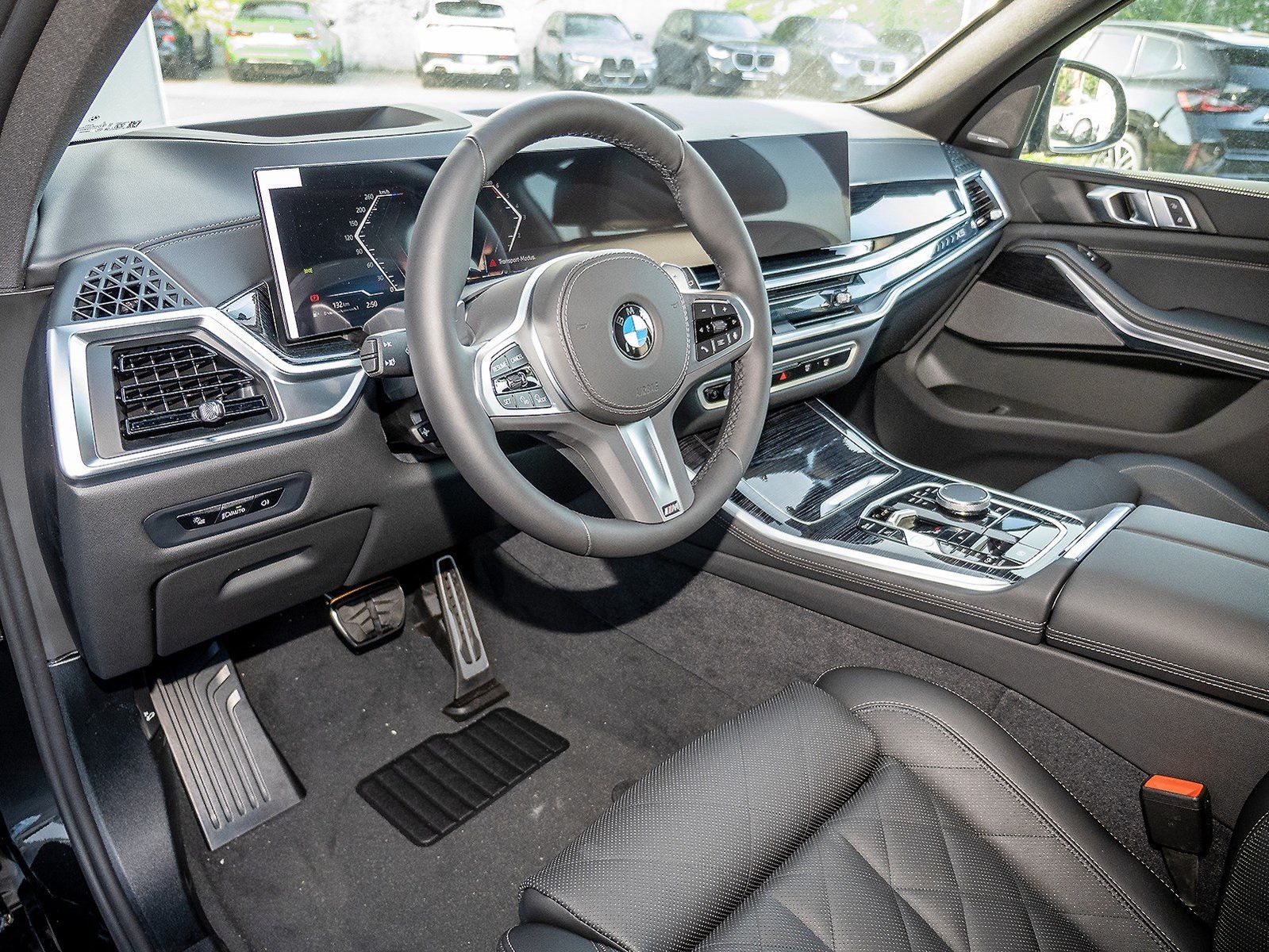 BMW X5 xDrive30d SEPTEMBER RUN mit 24.280 EUR ERSPAR imagem 3