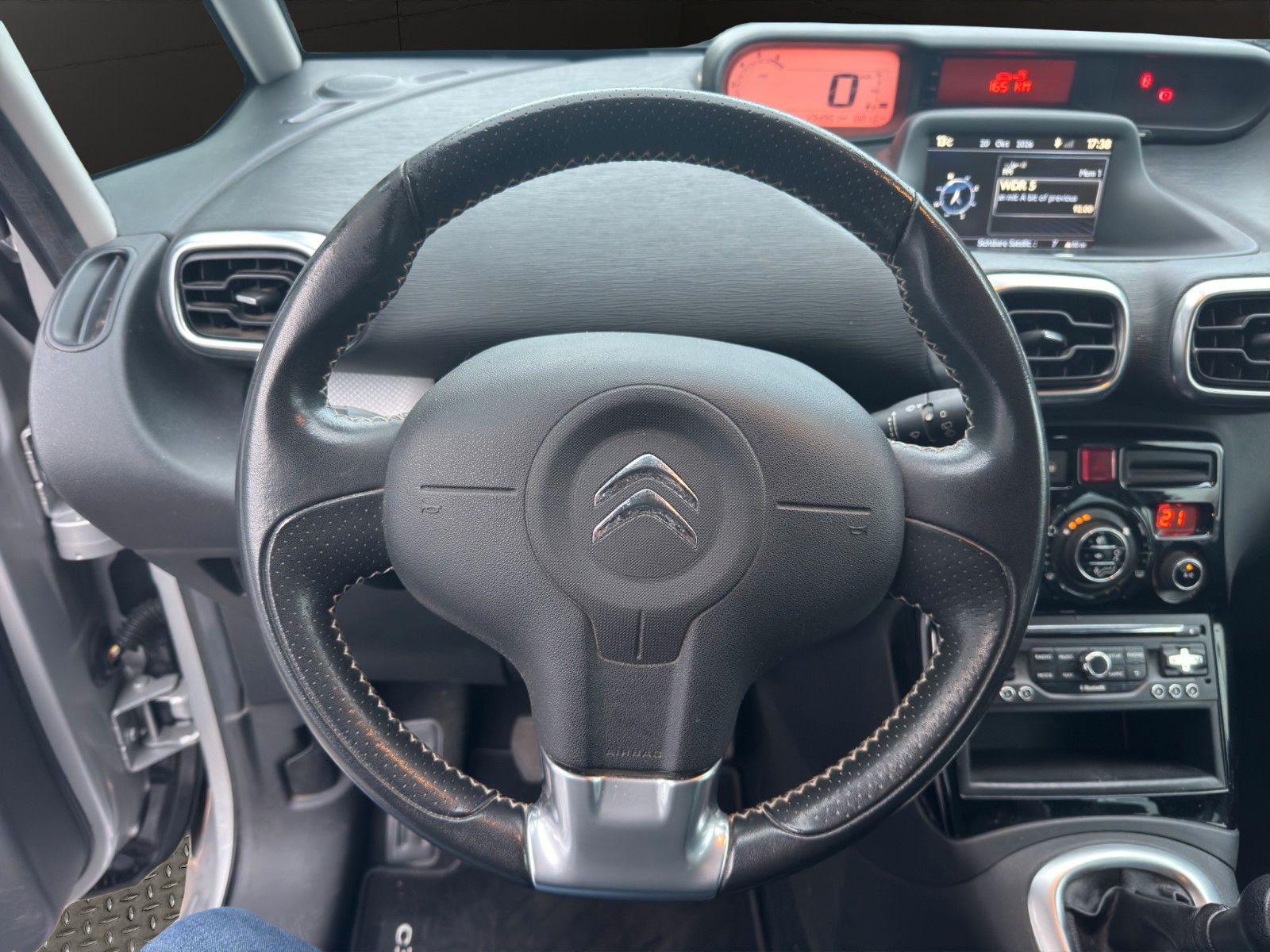 Fahrzeugabbildung Citroën C3 Picasso Exclusive*NAVI*Kamara*Leder*