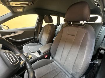 Audi A4 - 5