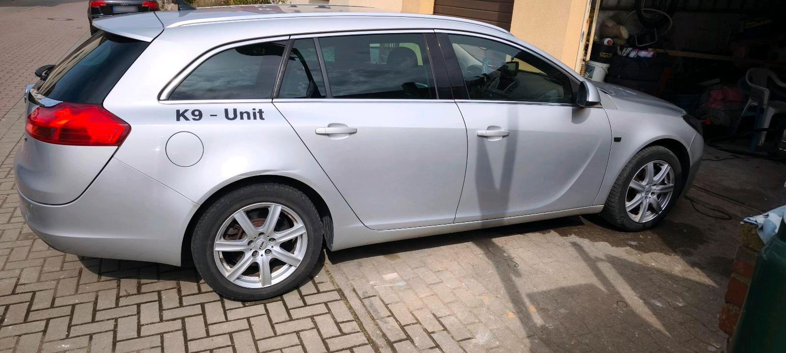Opel Insignia 2011 — engine 160 HP (118kW)