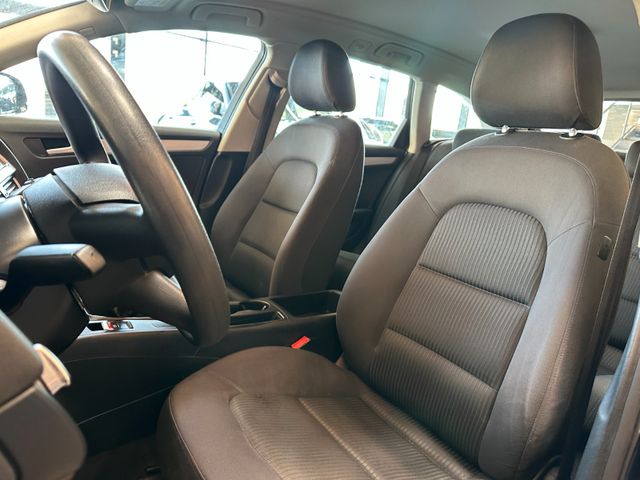 MYAUTOCENTER – Gebraucht- und Jahreswagen mit Werkstattservice in Pfaffenhofen Audi A4 Avant Attraction *BI-XENON*KLIMAAUTOM*ALLRAD*