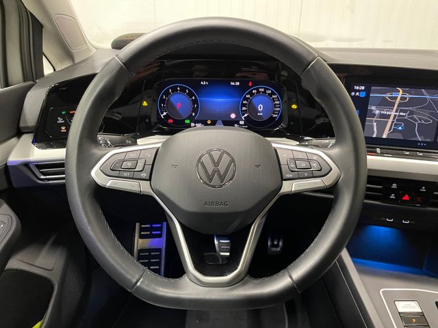 Golf VIII Move 1.0 eTSI DSG SHZ PDC ACC
