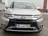 Mitsubishi Outlander 2.0 Diamant+NAVI+LED+360°Kam+Totwinkel - Mitsubishi Outlander: 3.0