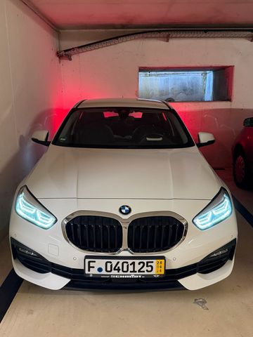 BMW BMW 116i TÜV NEU 8-Fach Bereift