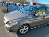 Mercedes-Benz 200 - Mercedes-Benz 200 mit 5 Türen