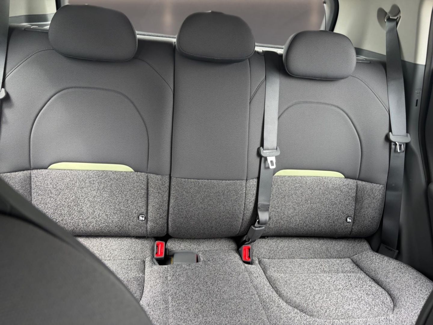 Fahrzeugabbildung Kia EV2 Air Elektro 42.2 kWh 5S AIR WIN Apple CarPla