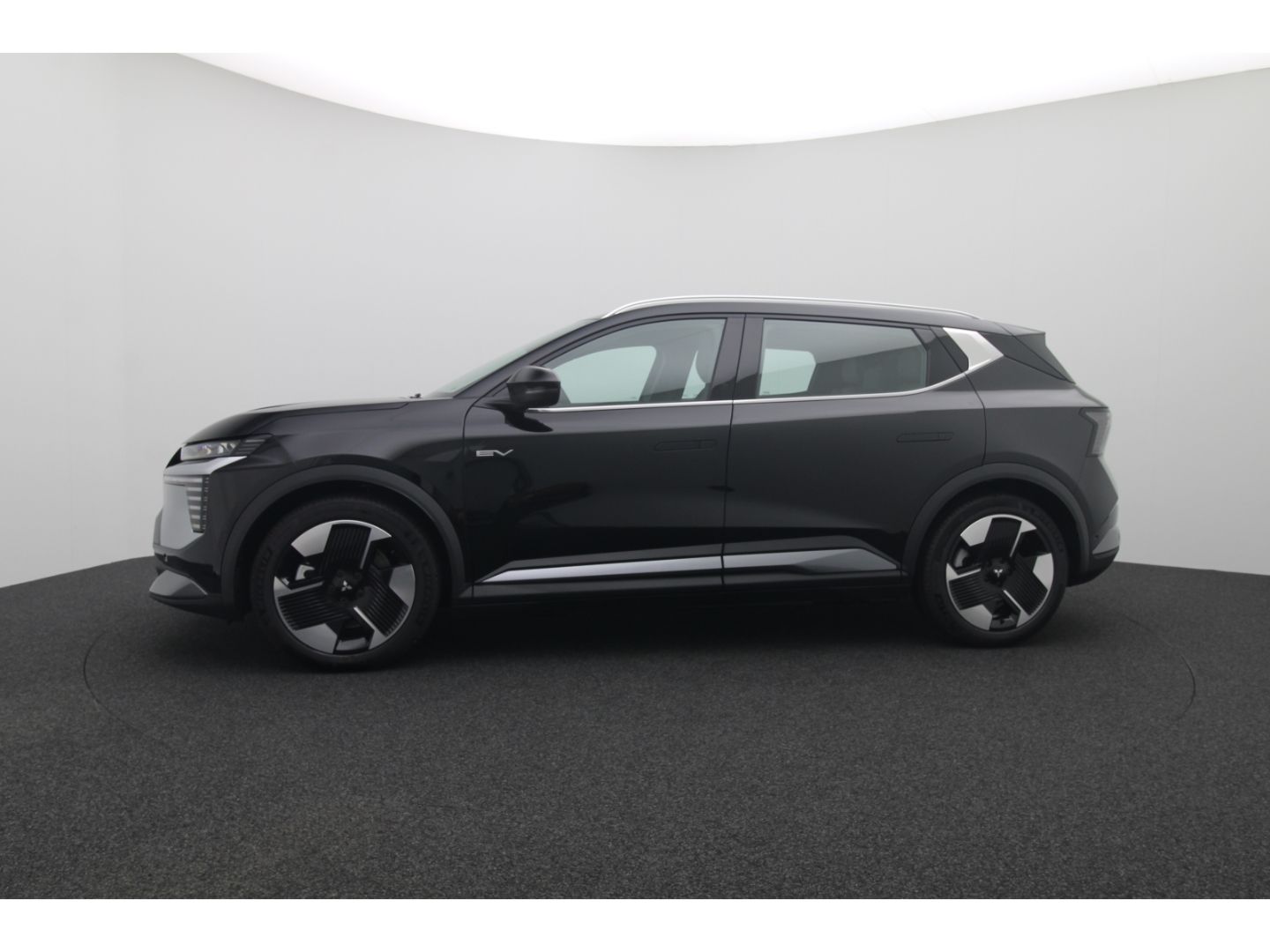 Fahrzeugabbildung Mitsubishi Eclipse Cross Diamant Plus 11 KW ACC LED SHZ