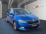 Skoda Fabia Combi Clever Best of - Skoda Fabia mit Benzin-Antrieb: Blau