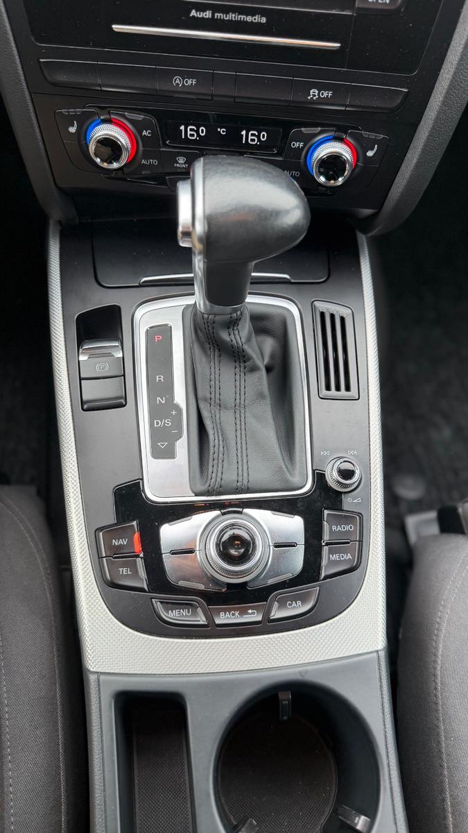 Audi A4 2013 — photo 21