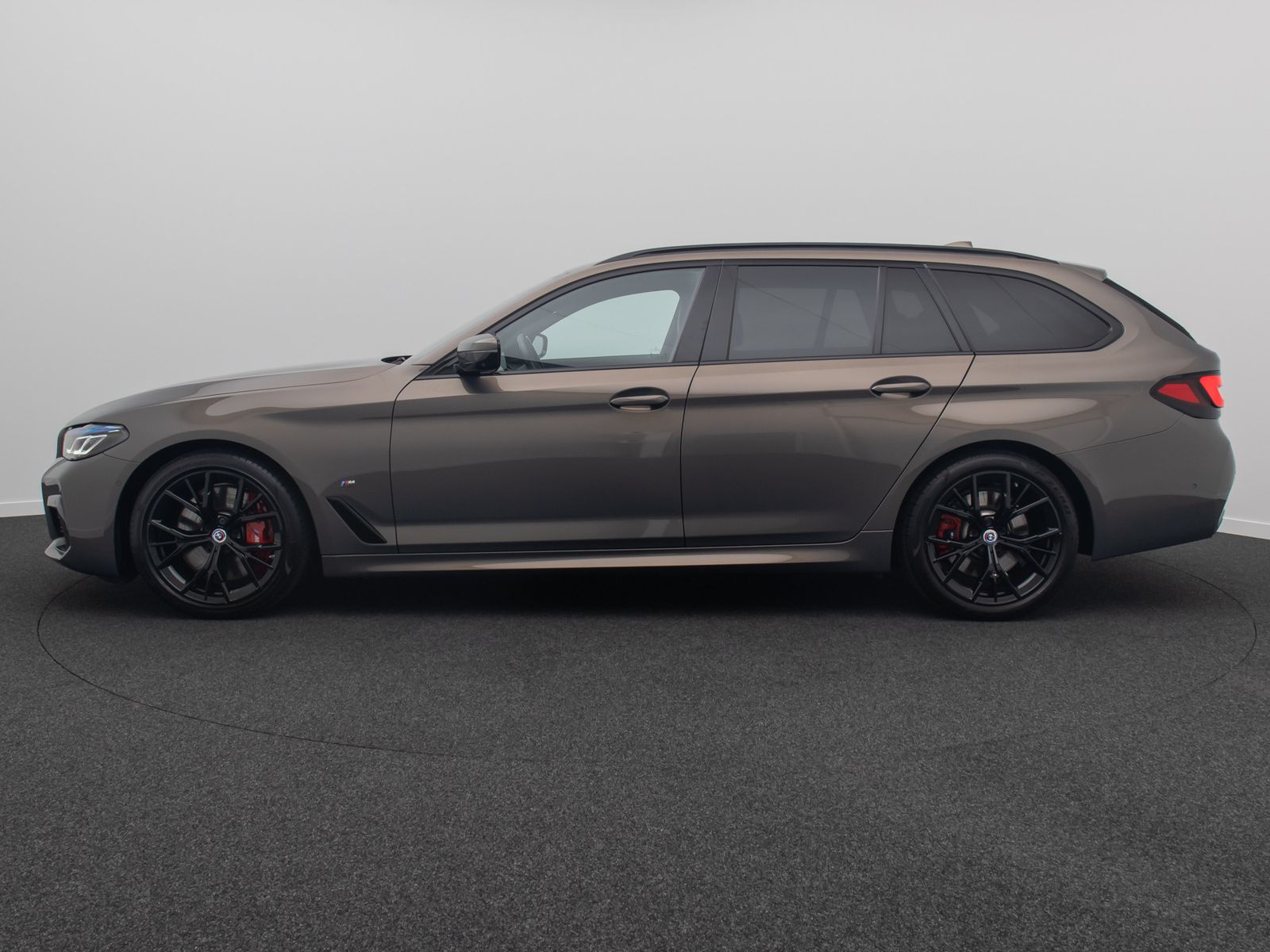 Fahrzeugabbildung BMW 540d xD M Sport Pro Panoram 360°Laser SoftCL HUD