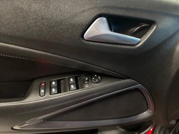 Opel Crossland Elegance *1. Hand*Klima*Kamera*Navi*BT