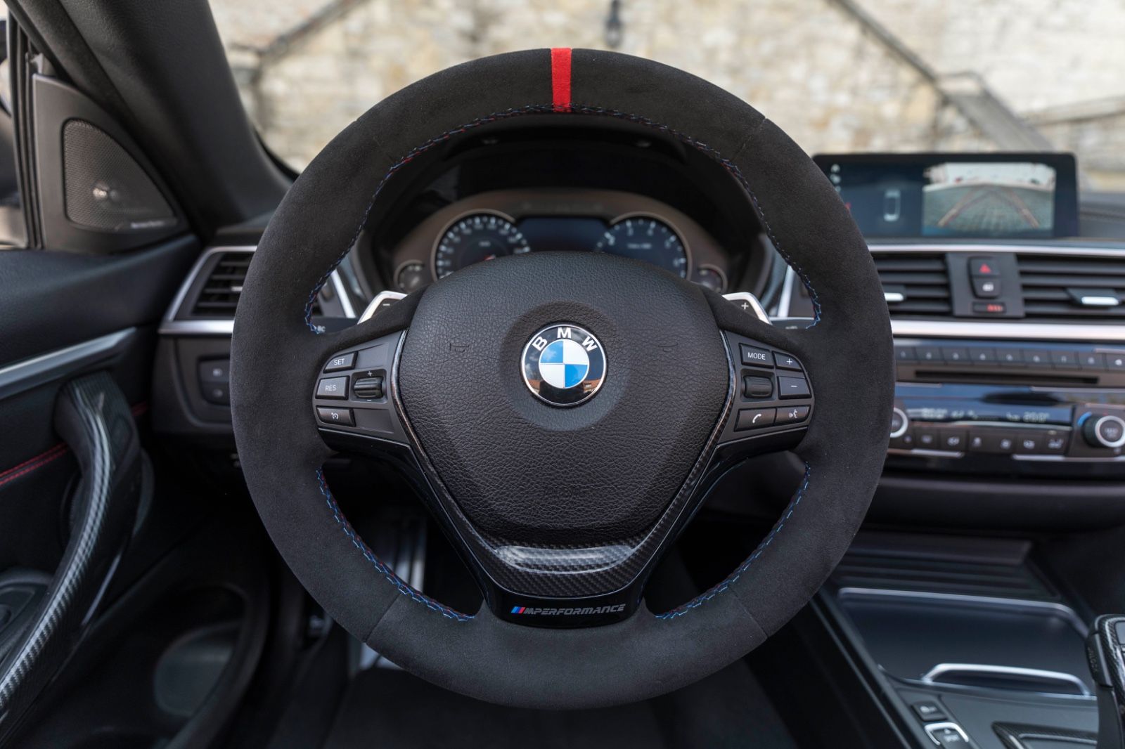 Fahrzeugabbildung BMW 430I Kabrio M-Performance H&K LED HUD CARBON KAM