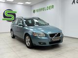 Volvo V50 Kombi 1.8 F Kinetic AHK / TEMPOMAT - gebrauchte Volvo V50 aus dem Jahr 2008