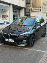 BMW 220 Gran Tourer*M SPORT LINE*7 SITZER*KAMERA*PDC - BMW 220 Gran Tourer von privat