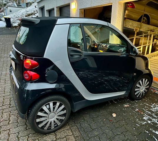 Smart ForTwo Cabrio Automatik 39200km 8-fa...