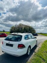 Volkswagen Golf 1.4 TSI Variant Highline - Volkswagen Golf aus 2011 mit Benzin-Antrieb: Kombi, 1.4