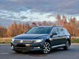 Volkswagen Passat 2.0 TDI SCR 140kW DSG 4MOT Comf. Vari... - VW Passat Gebrauchtwagen in Mönchengladbach