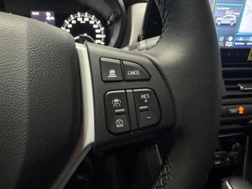 Suzuki S-Cross 1.4 Comfort Automatik LED SH Kamera Navi