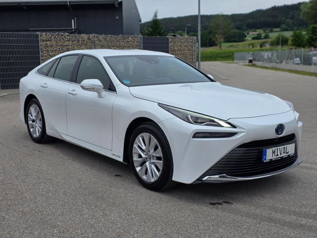 TOYOTA Mirai