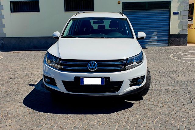 Volkswagen Tiguan 2.0 TDI 110 CV Sport & Style B