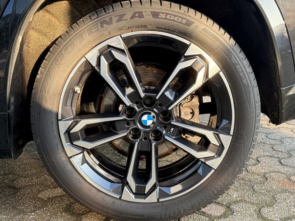 BMW X1 xDrive 23i Anhängerkupplung Autom Geschw Rege foto 5