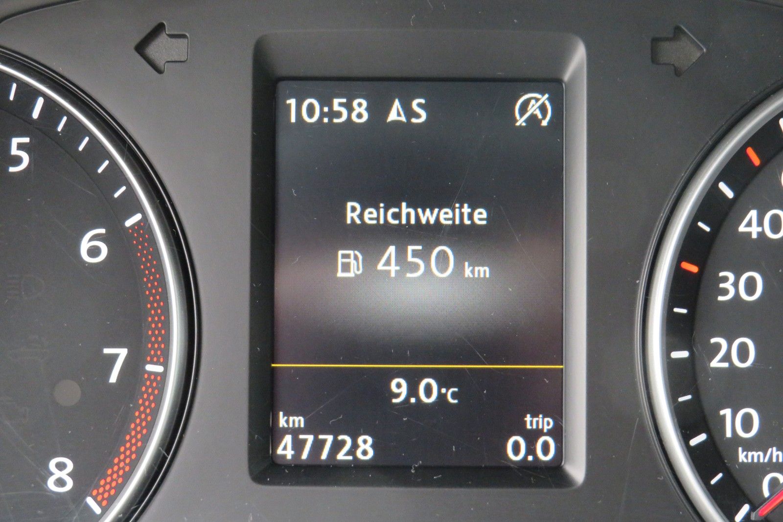 Fahrzeugabbildung Volkswagen Sharan Highline 7-SITZE AHK NAVI ACC 1.HAND