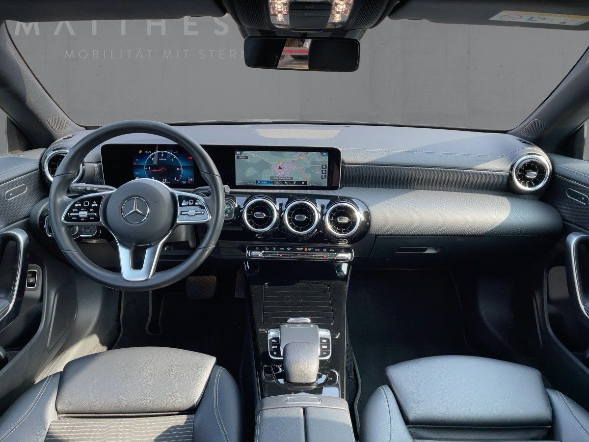 Fahrzeugabbildung Mercedes-Benz CLA 220 d Shooting Brake LED/Kamera/Navi/AHK