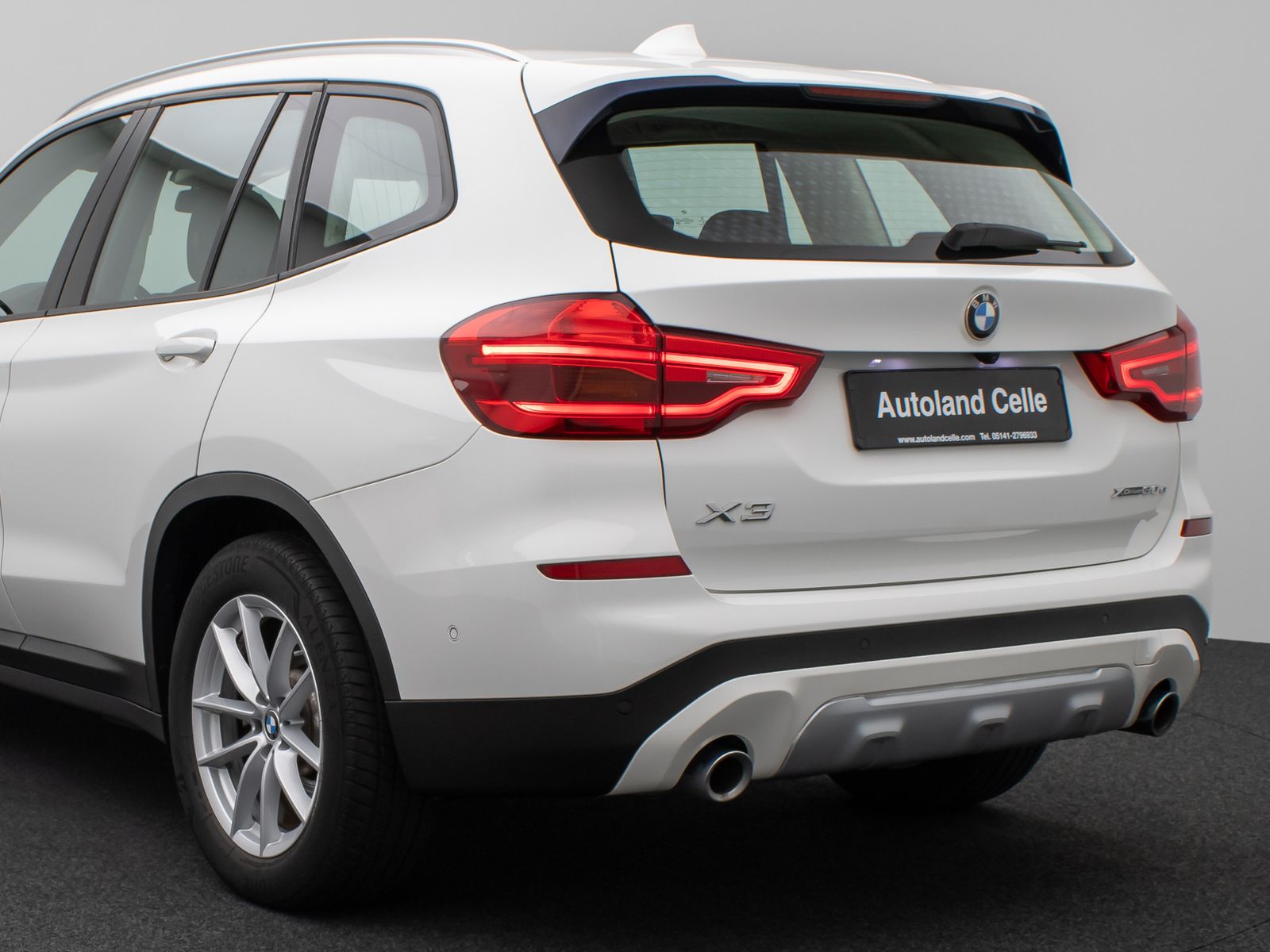 Fahrzeugabbildung BMW X3 xD30e Panorama Kamera DAB HiFi WLAN Stop&Go