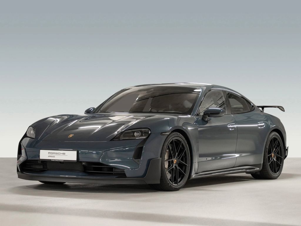 Porsche Taycan Turbo GT mit Weissach-Paket BOSE