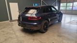 Porsche Macan - - - Porsche Macan: Blau, mit Apple Carplay