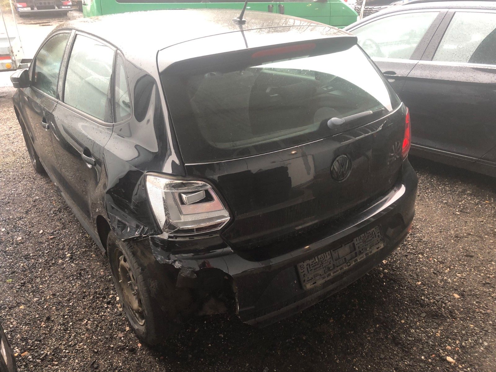 Fahrzeugabbildung Volkswagen Polo V Trendline Heckschaden